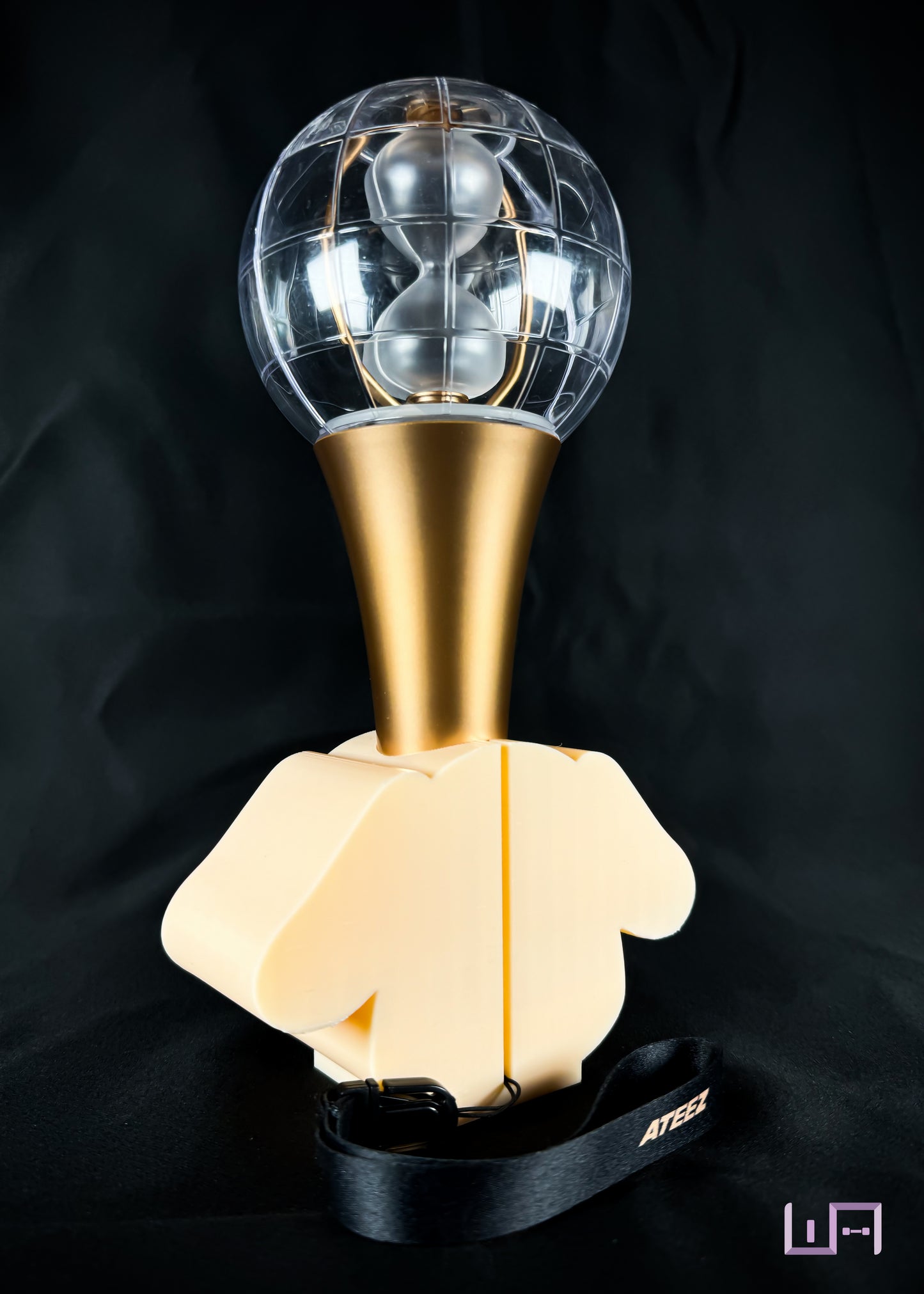 Golden Retriever (Light Stick Holders)