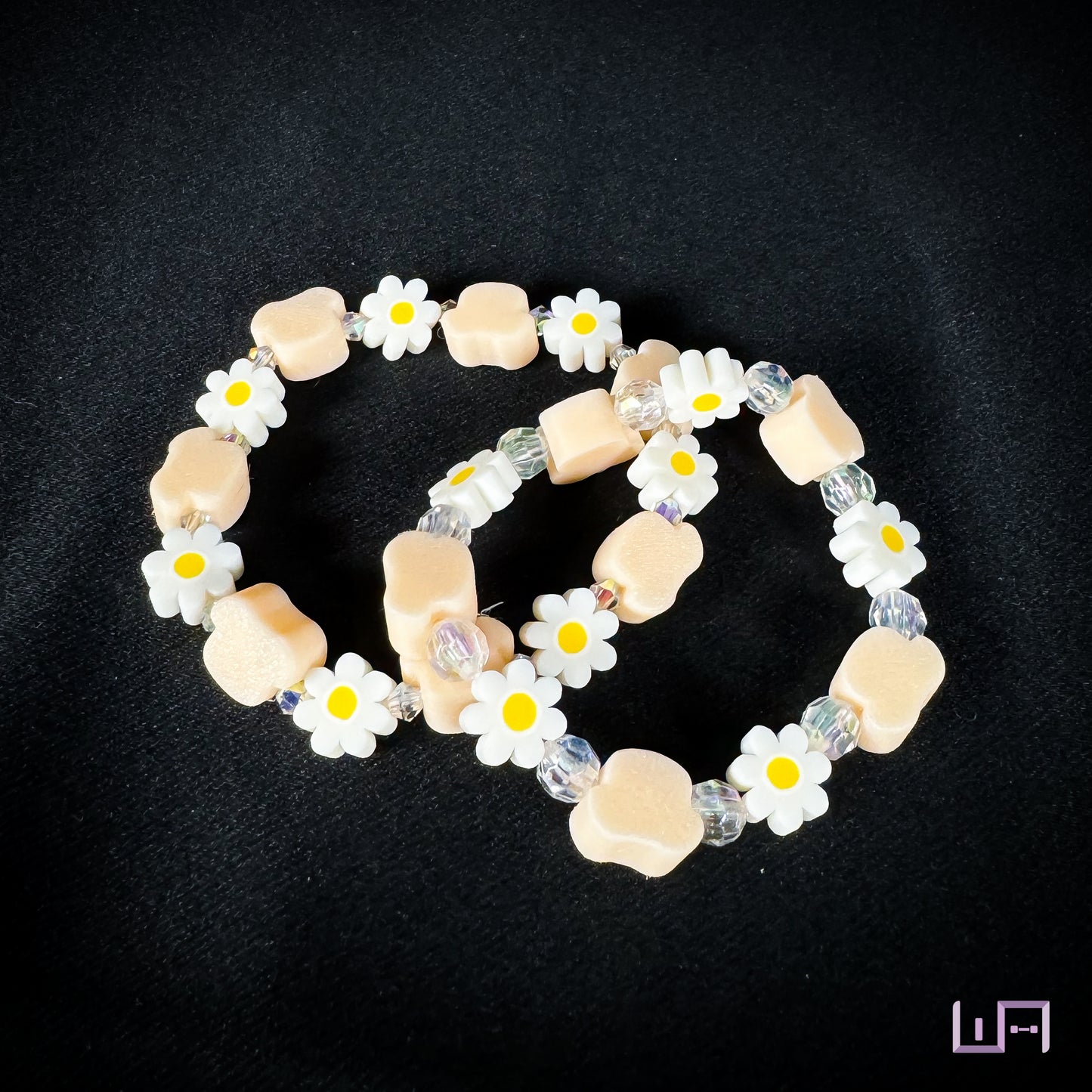 Puppy: Daisy Bracelet