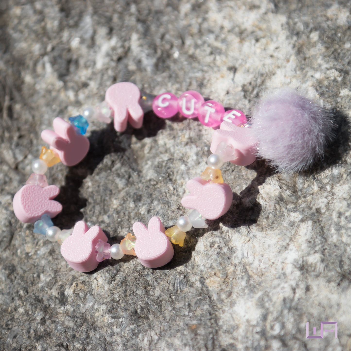 Pig Rabbit: 'Cute' Pompom Bracelet