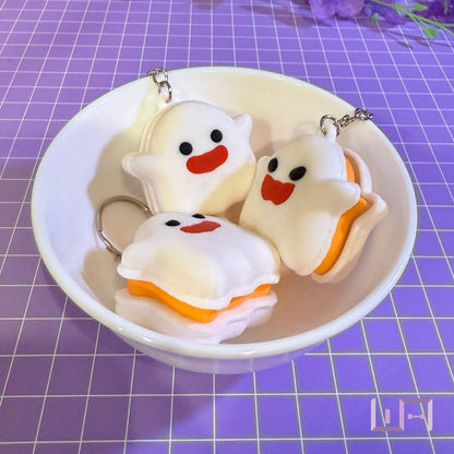 Ghost Macaron Clicker